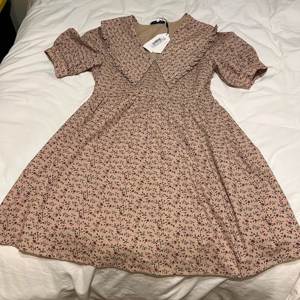 Prairie style statement collar dress